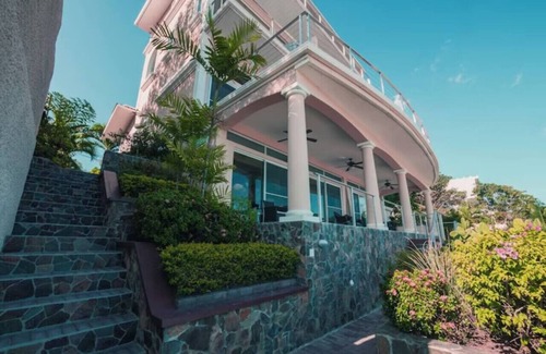San Miguelito Apartment | El Penthouse – Oceanfront Luxury – Panama Coast