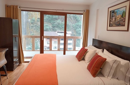 Aguas Calientes Hotel | El Quetzal Machu Picchu