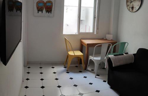 Almeria Centro Apartment | El Rinconcito Cubano en el Centro