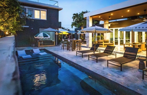Punta Las Marias Apartment | El Savoy Queen-Pool ResortVibe NearBeach