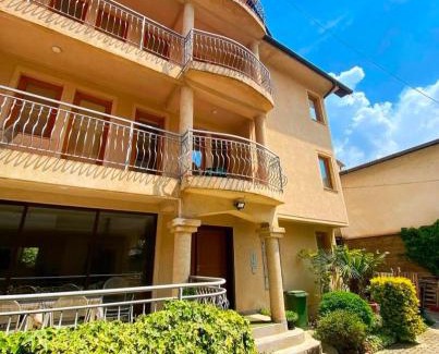 Ohrid Apartment | Elbini