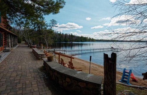 Orr Cabin | Elbow Lake Lodge: Breakwater 3BR/1BA Lakefront Cabin