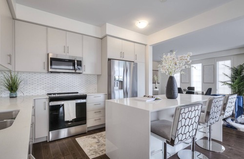 Bradford House | Elegant Master Bedroom Suite