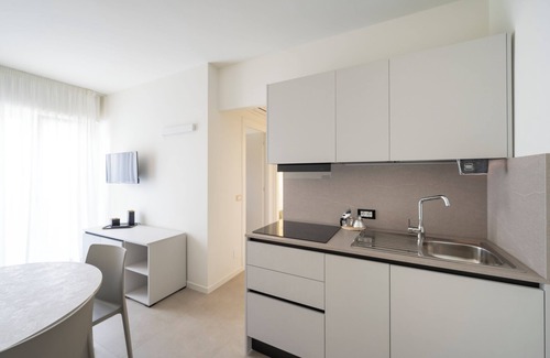 Bibione Apartment | Elegant and Luminous Apartment With Terrace