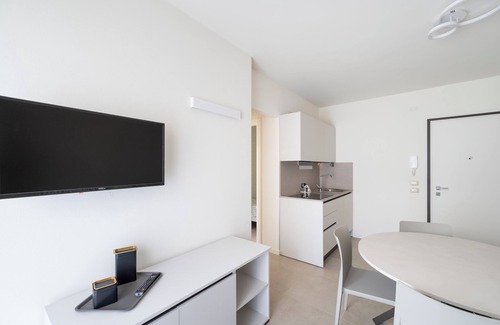 Bibione Apartment | Elegant and Luminous Apartment With Terrace