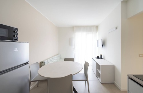 Bibione Apartment | Elegant and Luminous Apartment With Terrace