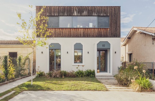 Lormont House | Elegance Architecturale et Harmonie: Maison Design Avec