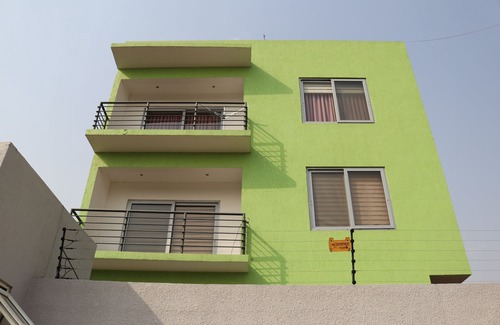 North Ridge Apartment | Elegant 1 Bedroom Apartment in Osu -Royal Delight