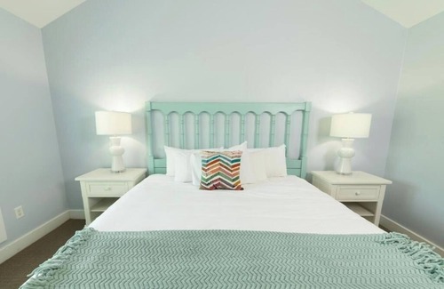 Lackey Resort | Elegant 1BR Stay Featuring Outdoor Dining Area + Peaceful Surroundings | 2 Units