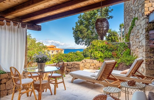 Baja Sardinia Apartment | Elegant Apartment Just Minutes from Beach With Ocean View and Private Terrace
