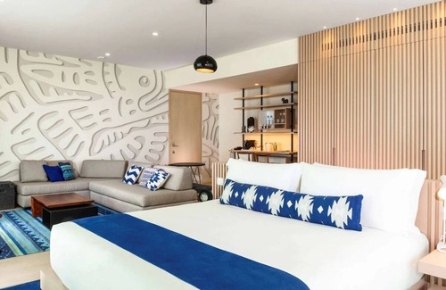 Downtown Cancun Hotel | Elegant Beach Suite w/Spa Access, Swimming Pool & Marina Views Near Golf