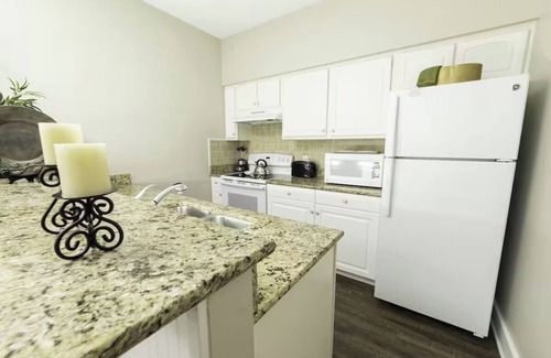 Lackey Resort | Elegant Family Cottage in Gated Area – Close to Busch Gardens & More
