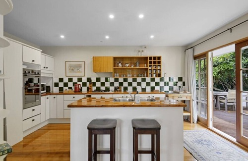 Merivale House | Elegant Family Home in Merivale