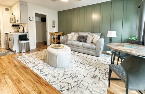 Huntsville House | Elegant Family Home near Downtown