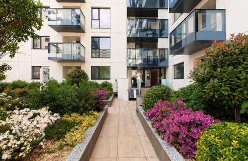 Pipera Apartment | Elegant High-Rise Studio in Cortina North