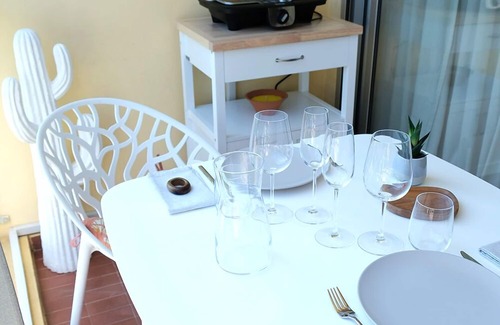 Balaruc-les-Bains Apartment | Elegant modern apartment - Cures and vacations - Balaruc les Bains