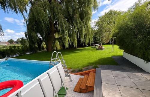 De Rivieren House | Elegant villa in The Hague- lots of space inside and out! 8 persons