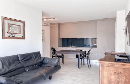 Agno Apartment | elegante appartamento vicino al lago