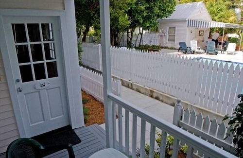 Truman Annex Condo | Elegantly Furnished Key West Condo in the Truman Annex.