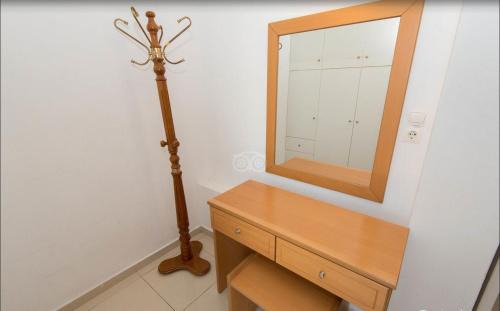 Malevizi Apartment | Eleni Palace