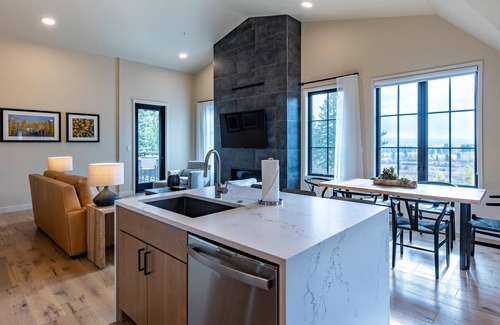 Tamarack Resort Condo | Elevated Condo in The Village|Top Floor|Balcony