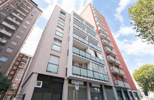 Cinisello Balsamo Apartment | Eleventh Floor apartment Milano