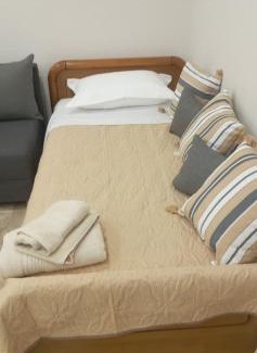Koukouli Apartment | Elia patra apartment