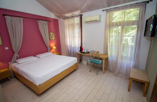 Old Town Apartment | Elia Portou Rooms