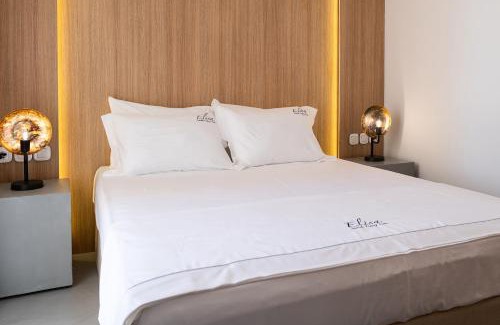 Loutraki Apartment | Elisa Seaside Luxury Suite