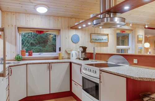 Strandby House | "Eljena" - 600m from the sea by Interhome