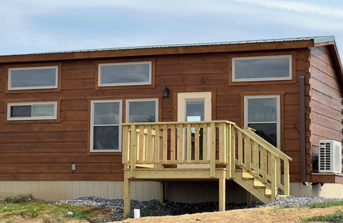 Boone Cabin | Elk Knob Escape ~ Cozy tiny cabin with an incredible view!