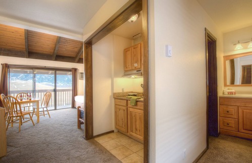 Jackson Hole Hotel | Elk Refuge Inn