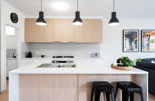 Morphettville House | Ella House III - Stunning 3BR, 2Bath, WiFi