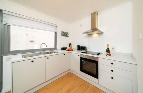 Carnoustie Ski Chalet | Ellaburn - 3 bed w/parking