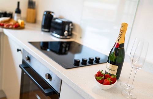 Carnoustie Ski Chalet | Ellaburn - 3 bed w/parking