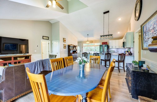 Ellijay Cabin | Ellijay Escape: Hike, Shop, Explore & More!