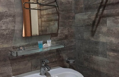 Lekki Phase 1 Hotel | Ellyxville Hotels