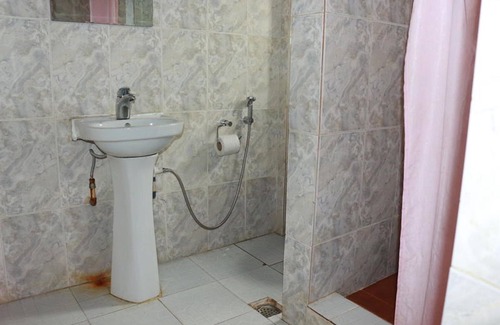 Uyo Hotel | Elmariz Kitchen Motel