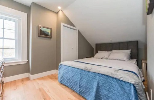 Elora House | Elora Gingerview Its comfort with a View