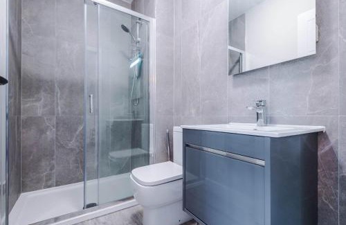 Southport Apartment | Elysée Suites - Spacious Studio in Southport