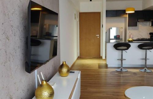 Nairobi Apartment | Emaza Lux Stylish, Modern 1 Bedroom Apartment, Pool & Gym, at Mi Vida Garden City
