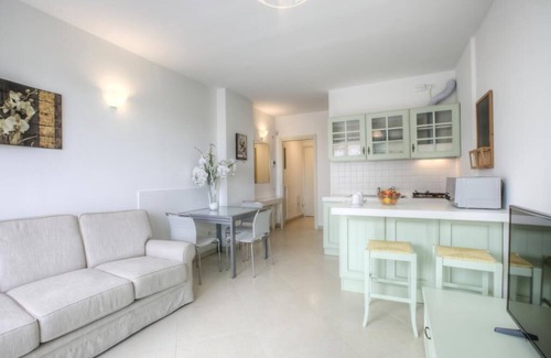 Marina Centro Apartment | Embassy Aparthotel