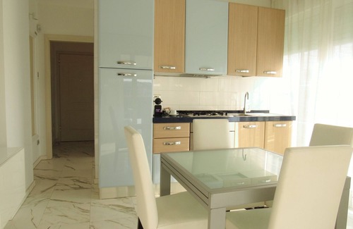 Marina Centro Apartment | Embassy Aparthotel