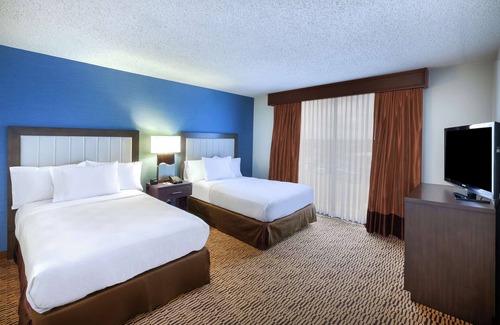 Dallas Hotel | Embassy Suites by Hilton Dallas Market Center