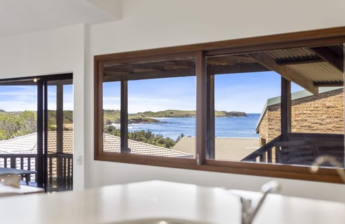 Emerald Beach House | Emerald on the Beach House