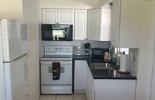 Englewood Cottage | Emerald Palms Unit 4