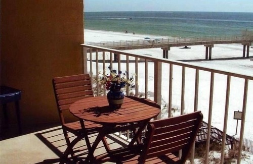 Orange Beach Condo | EMERALD SKYE - BEAUTIFUL GULF FRONT CONDO & CLOSE TO EVERYTHING IN ORANGE BEACH!