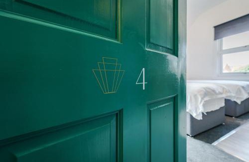 City Centre Apartment | Emerald Stays UK at The Adelphi