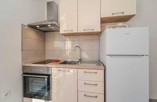 Zaton Apartment | Emila's Apartment- Pink