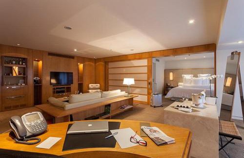 Cerqueira Cesar Hotel | Emiliano São Paulo